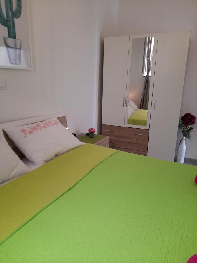 Ml Apartman Senj  Buitenkant foto