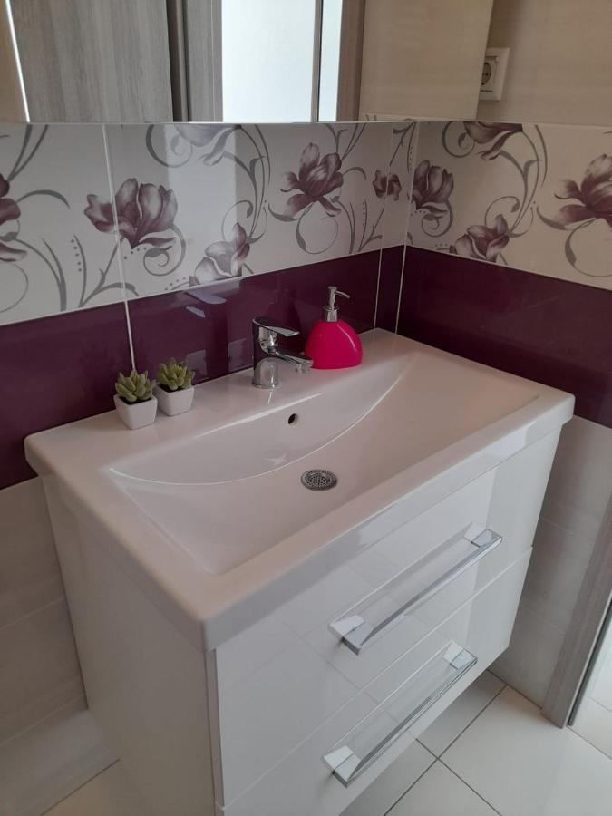 Ml Apartman Senj  Buitenkant foto