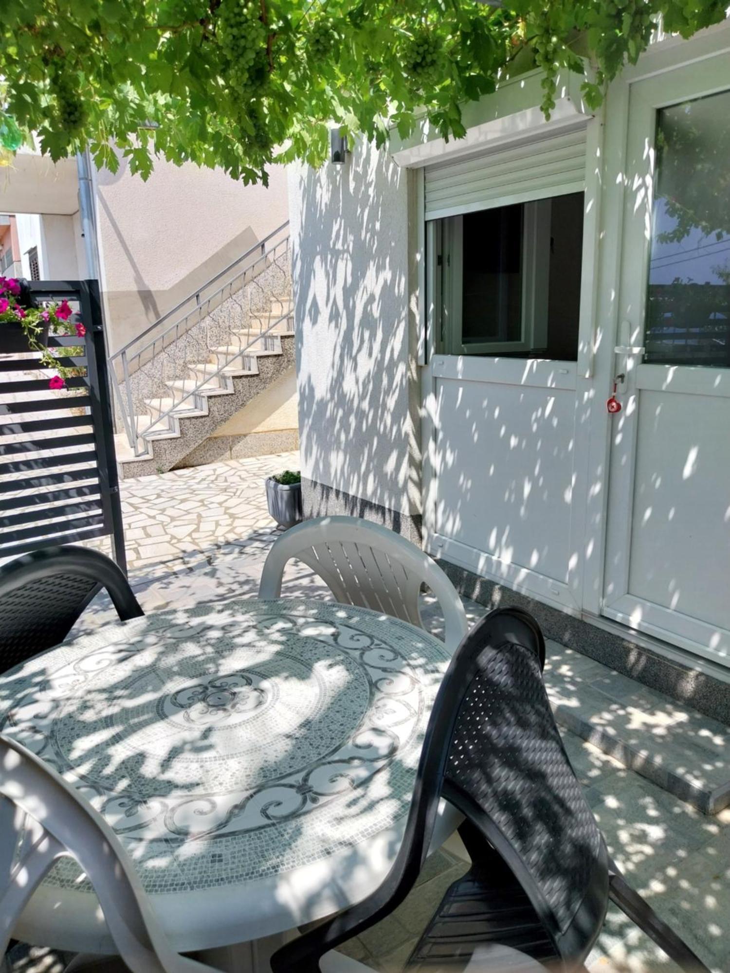Ml Apartman Senj  Buitenkant foto