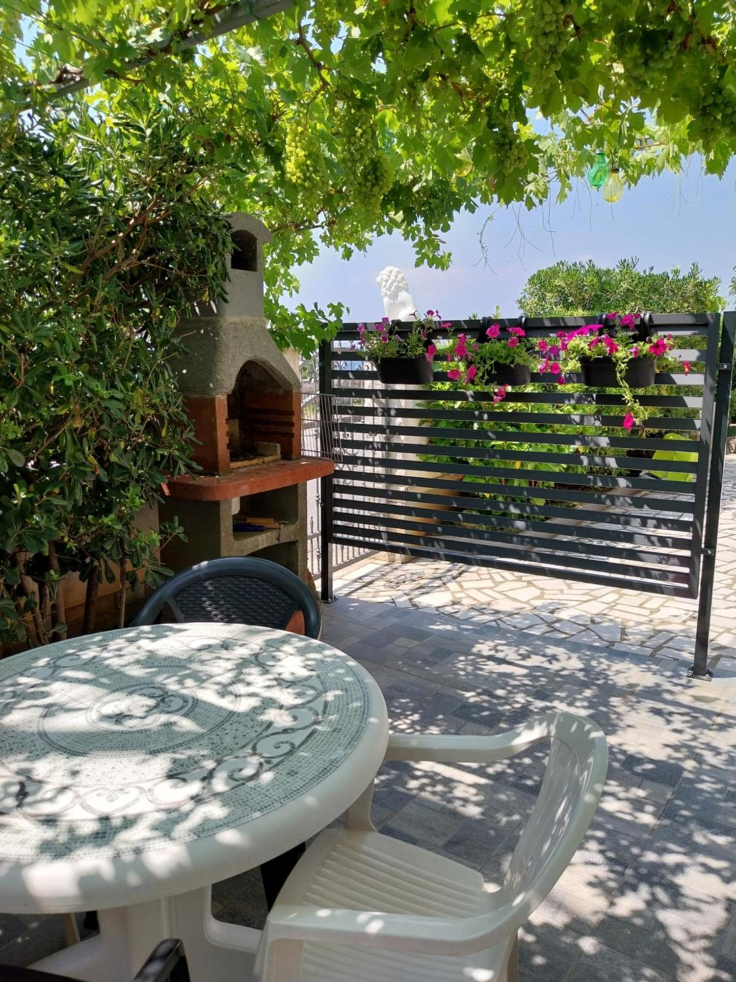 Ml Apartman Senj  Buitenkant foto