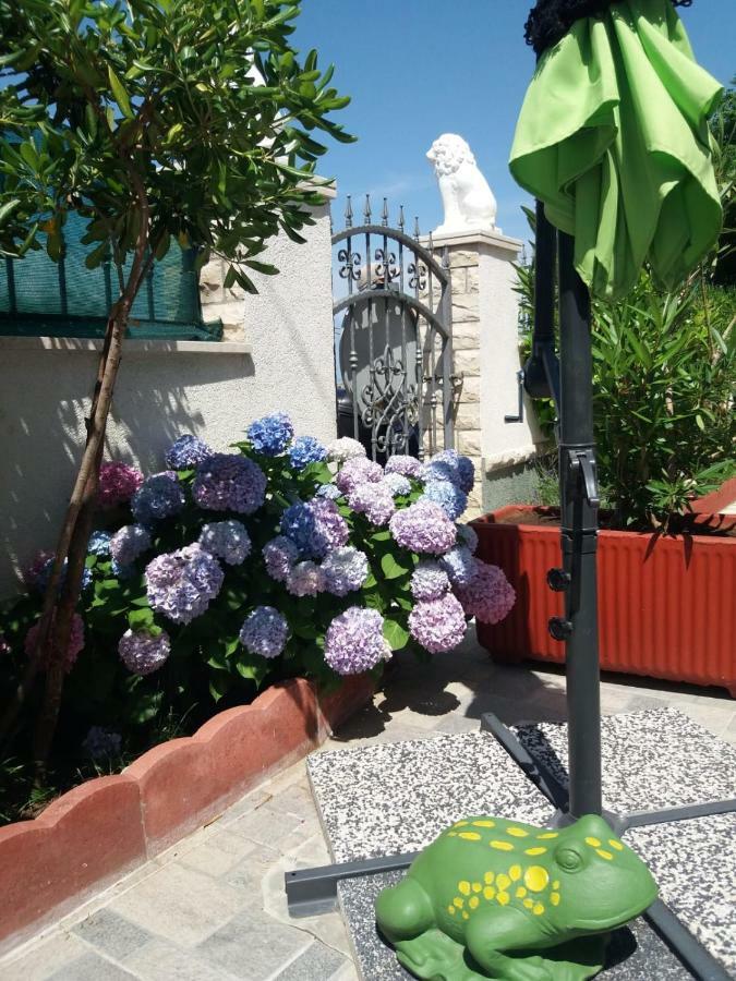 Ml Apartman Senj  Buitenkant foto
